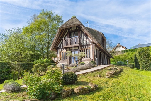 Deauville - Cottage ristrutturato con tetto di paglia 3 camere da letto su giardino 660 m²