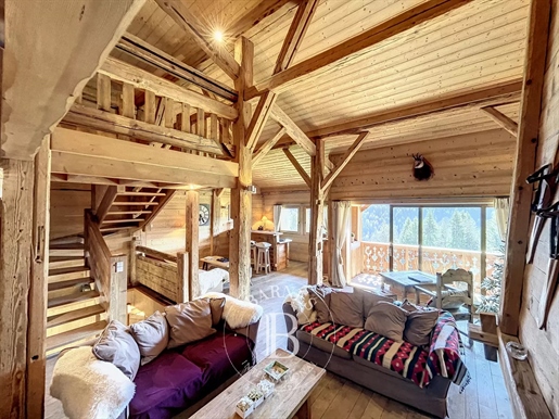 Les Gets - Farm-chalet of 410 sq m (total size) with 2 apartments and 8 bedrooms - Peace and nature