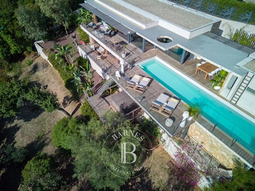 Hyères - Costebelle - 2,690 sq ft Contemporary villa - Swimming pool