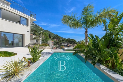 Exclusiviteit - Toulon - Volledig gerenoveerde villa met zeezicht - Zwembad