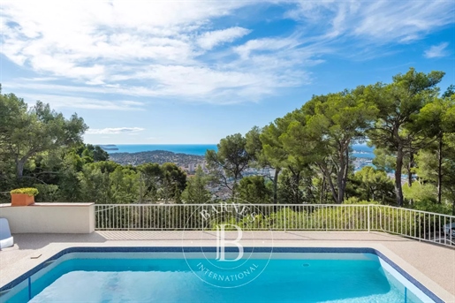 Toulon - Faron - Sea View - 5 Bedrooms - Swimming Pool - Garage
