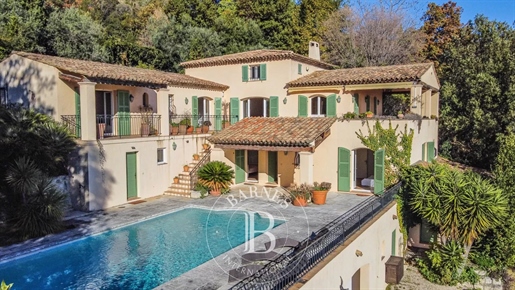 Grasse - Saint-Jean - 6 bedroom property with panoramic views