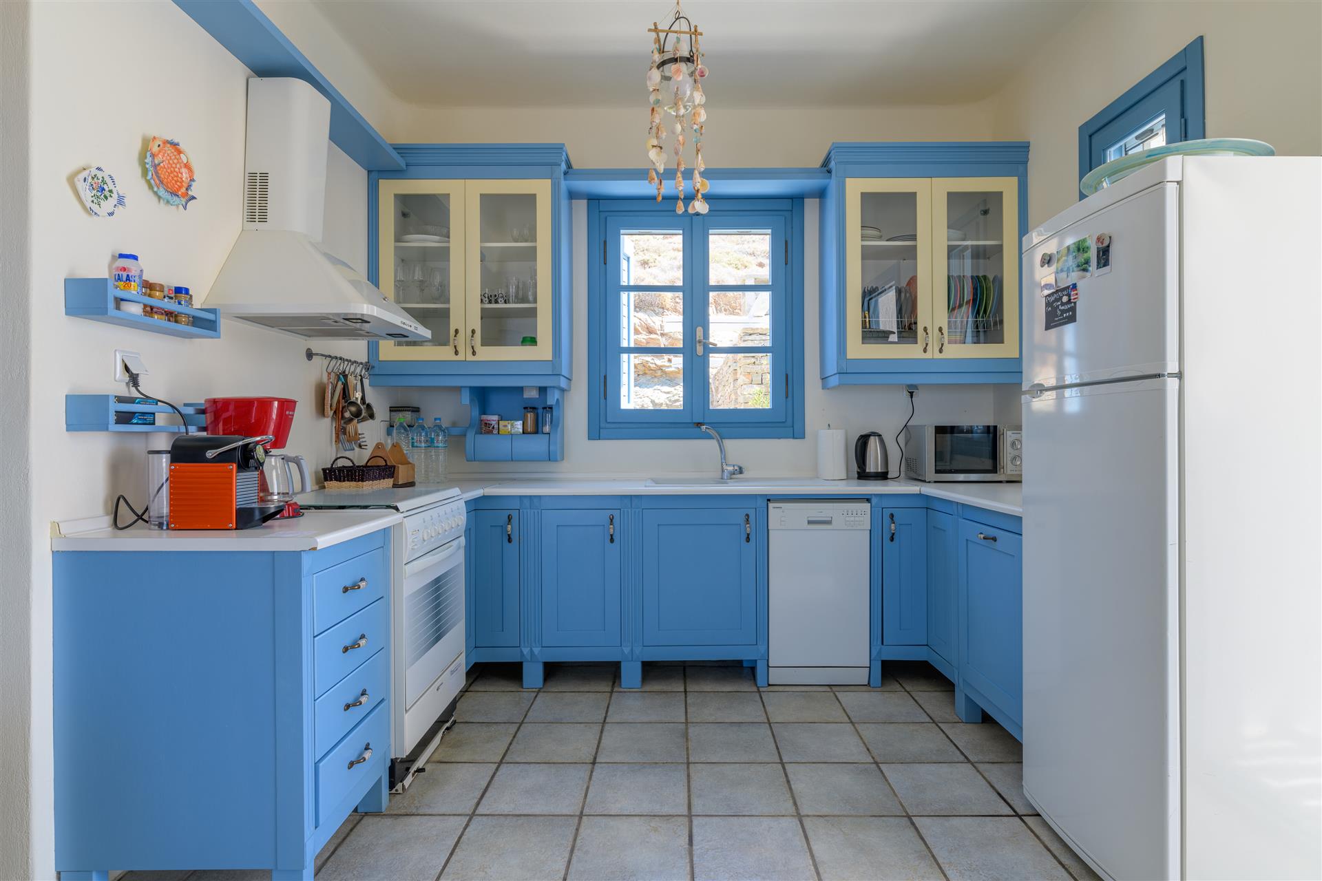 Seaview Maisonette