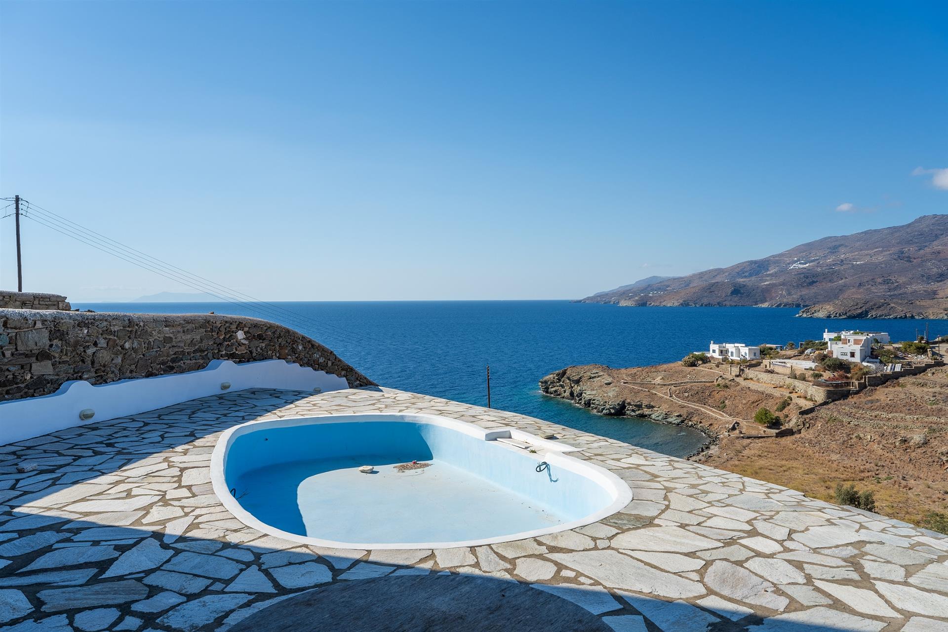 Cycladic Complex with Sea View