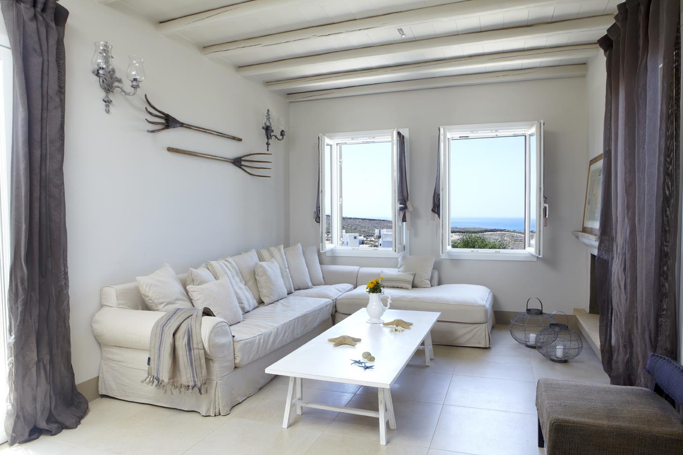 Maisonette with Sea View