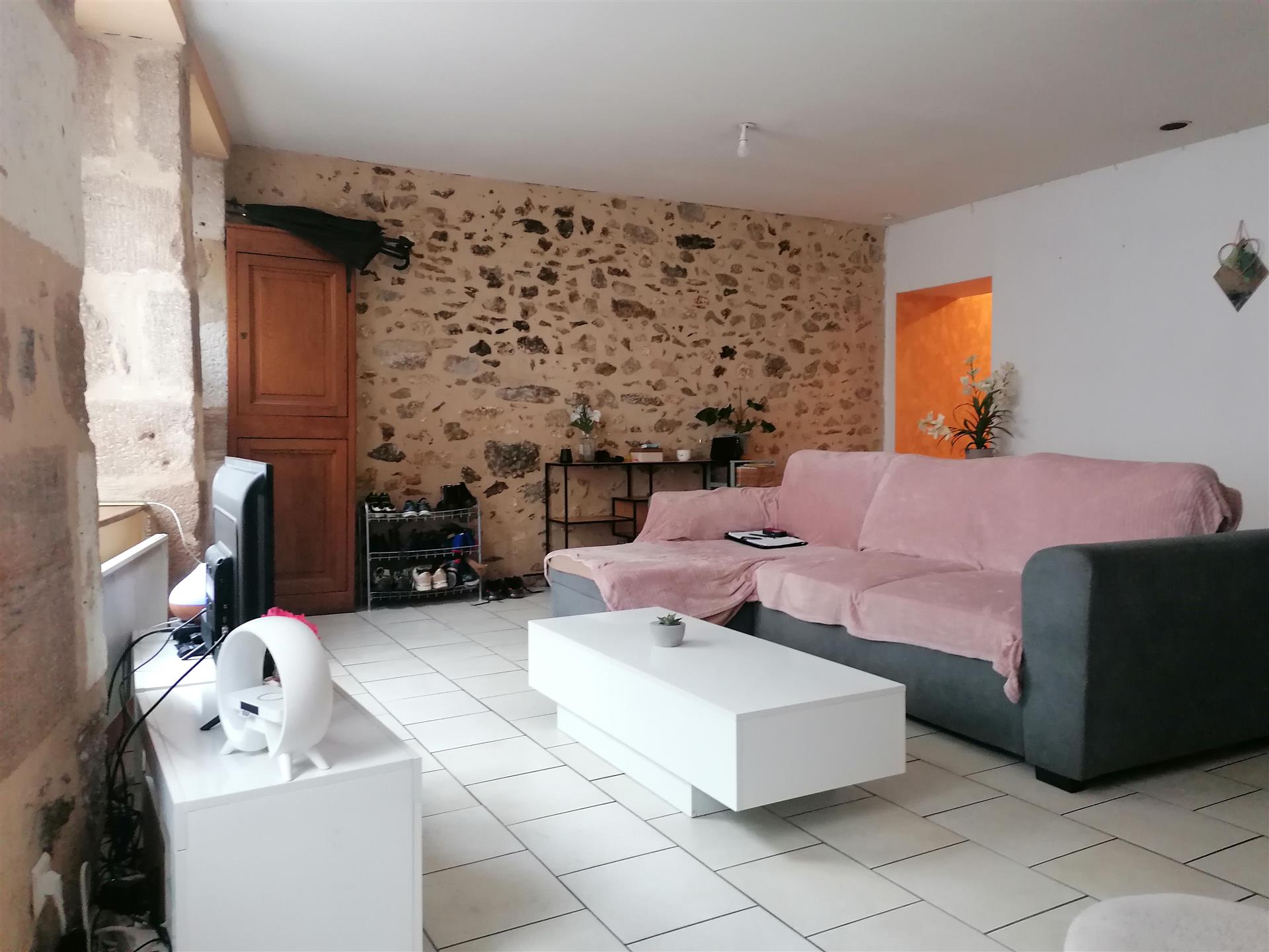 Kupnja: Nekretnina (24300)