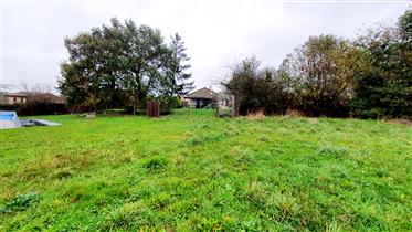 Close to Le Dorat Real Estate Complex with a plot of 6600M2