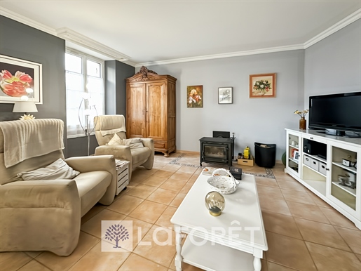 Maison Gemozac 4 pièce(s) 257 m2