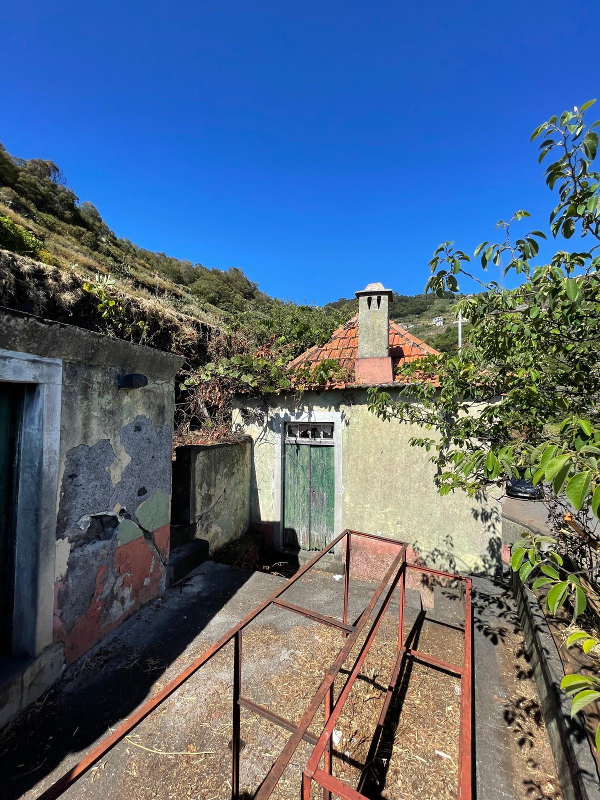 Onroerend goed te koop in Massapé, Tabua, Madeira Island, Portugal.