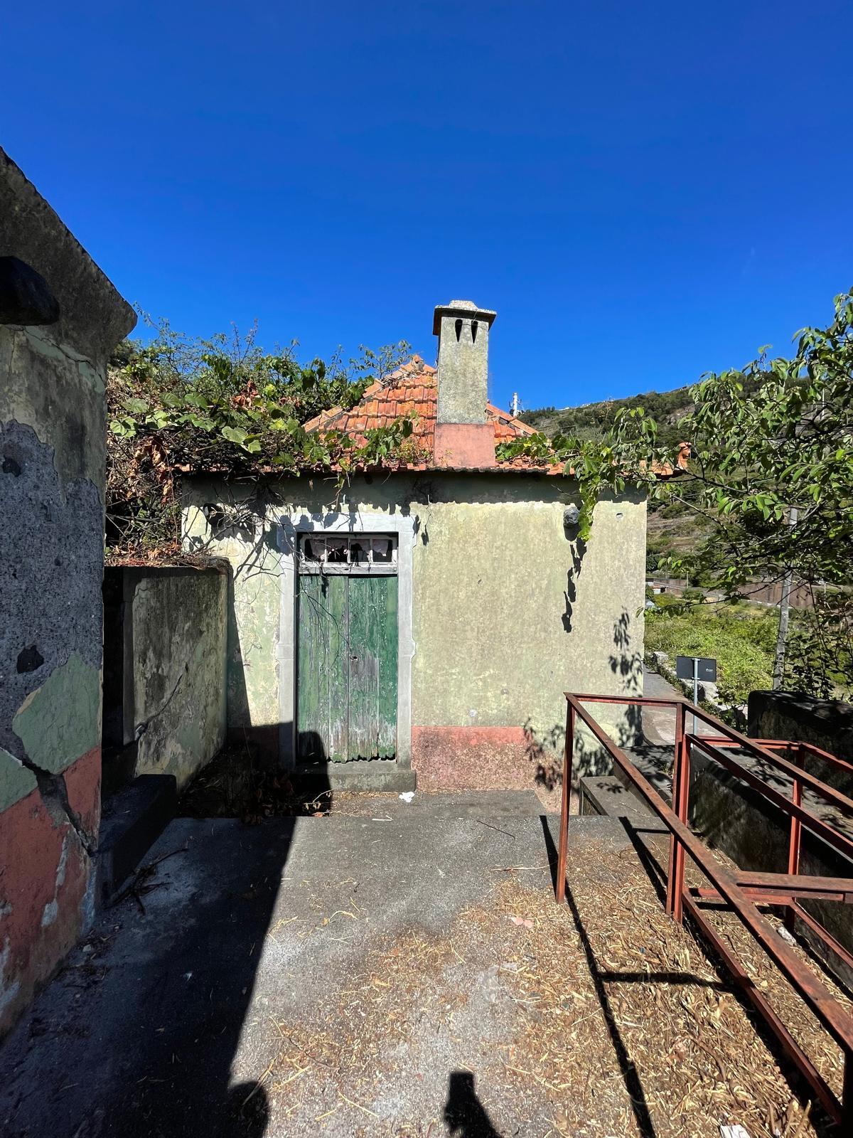 Propriété à vendre à Massapé, Tabua, île de Madère, Portugal.