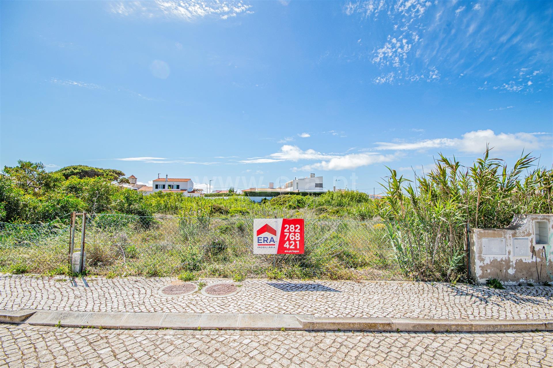 Terrain à bâtir avec 443m2, Sagres