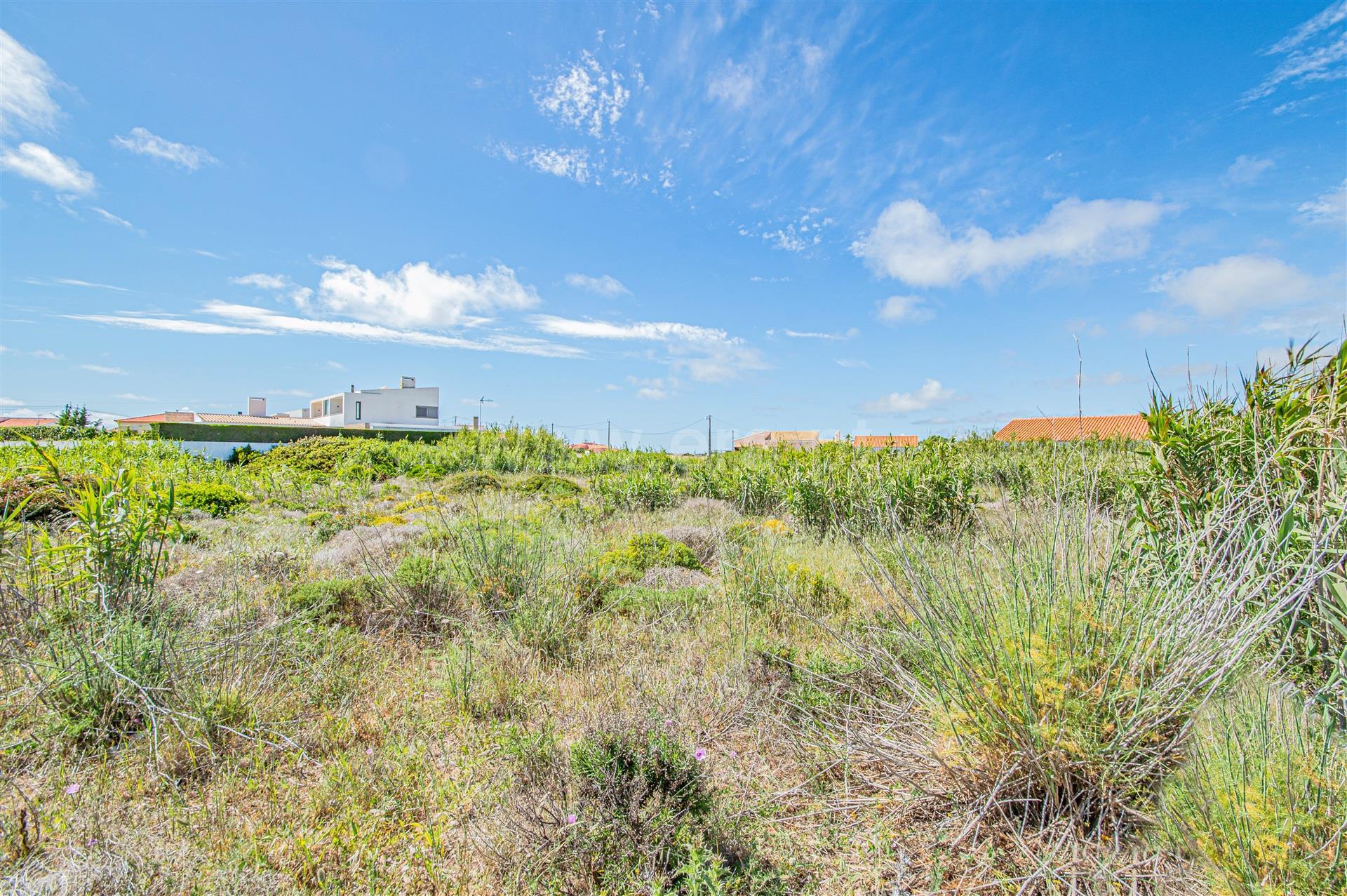 Terrain à bâtir avec 443m2, Sagres