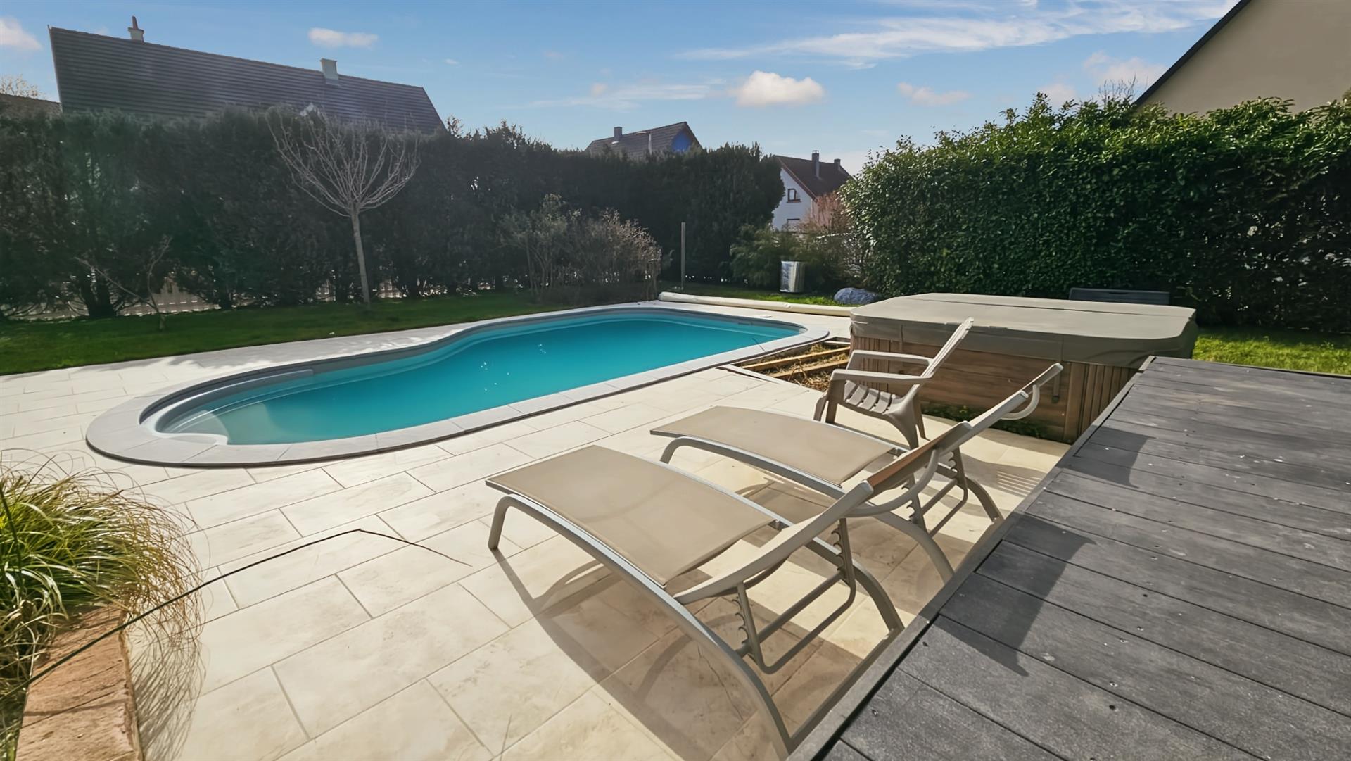 Maison à vendre, 150m², Sundhoffen