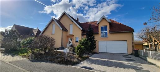 Muntzenheim: Beautiful spacious house 6 rooms, 4 bedrooms on 6.30 ares of land