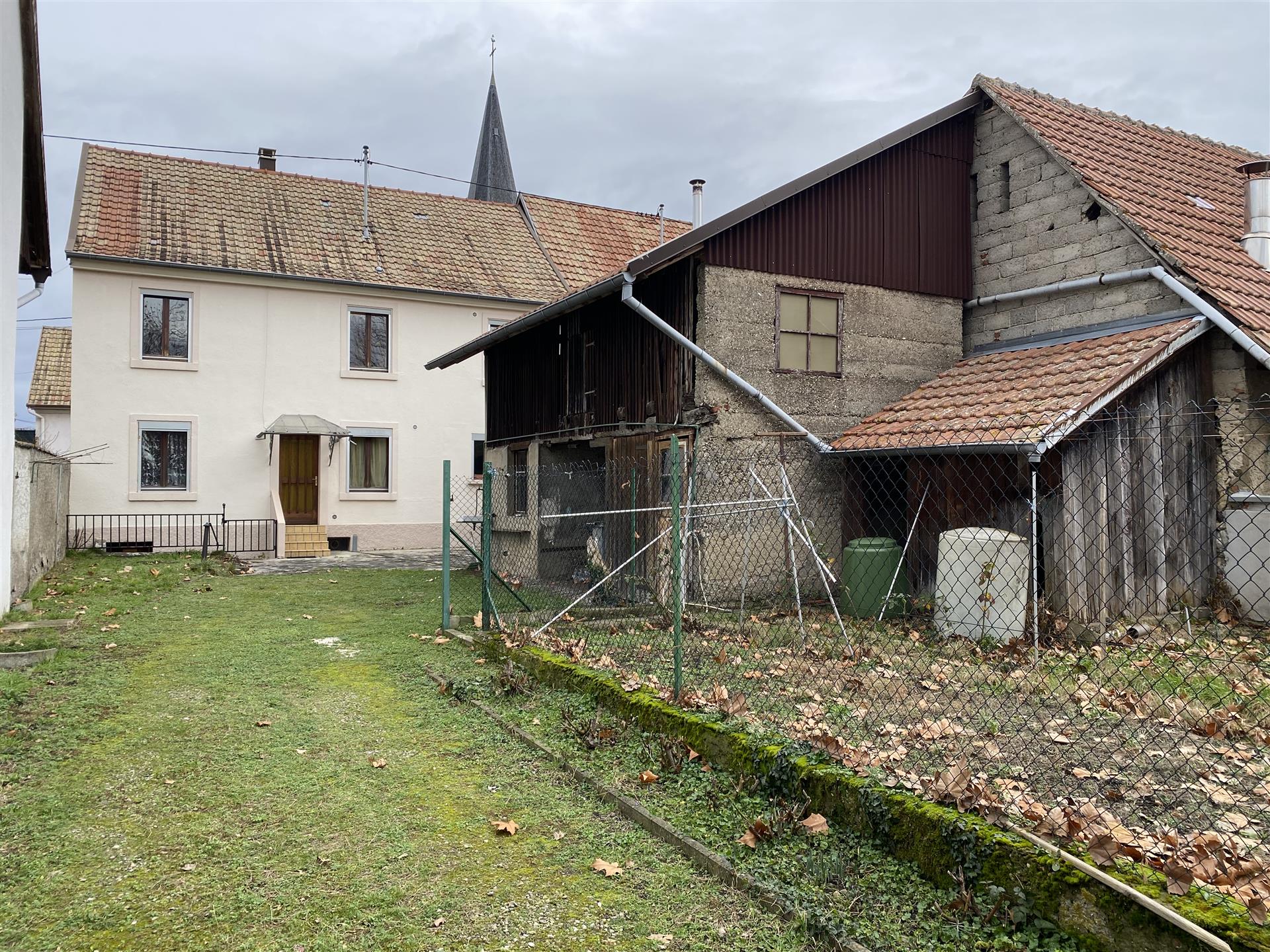 House 156m2 consisting of two dwellings in Biesheim