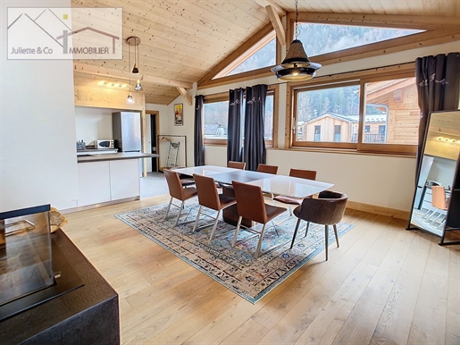 Chamonix F4 a stone's throw from the city center, completely ren