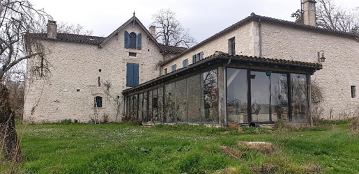 Nineteenth-century Quercy property