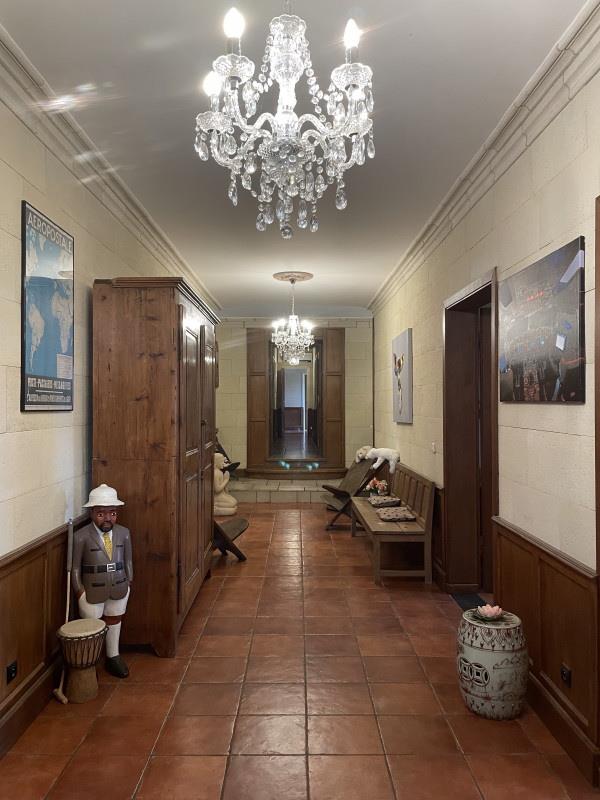Luxury property on 17h of meadow and woods