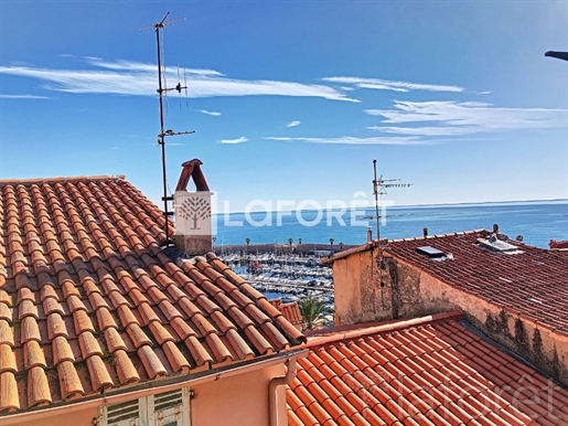 Menton old town - magnificent 3 room apartment of 72 m2 on the top floor