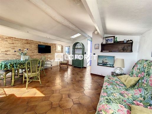 Menton Old Town Apartment, 4 rooms of 85sqm on 3 levels