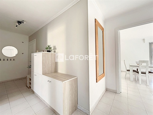 Purchase: Apartment (06500)