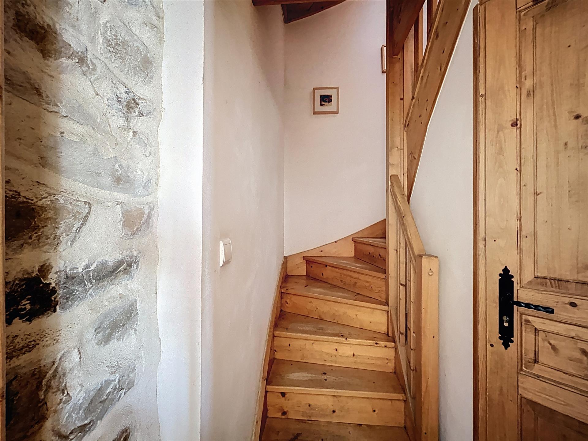 Köp: Hus (50390)