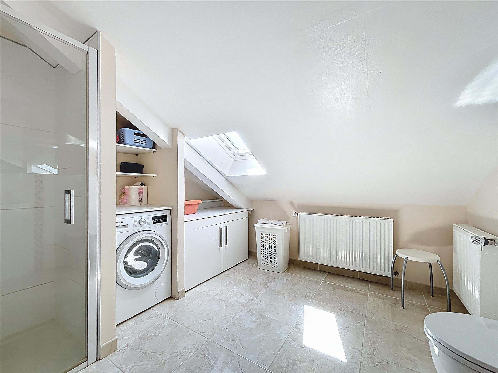 Köp: Hus (50390)