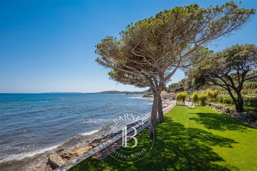 Sainte-Maxime - Woning Aan Het Water