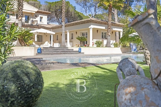 Saint-Raphaël - Property In The Heart Of The Golf Courses