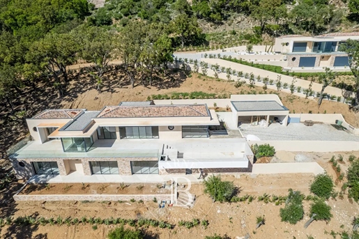 Grimaud - Modern villa - Panoramautsikt över havet