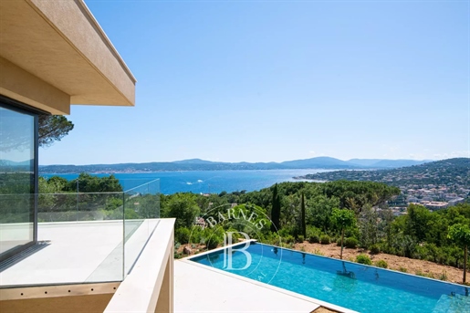 Sainte-Maxime - Contemporary Villa - Panoramic Sea View - Town Centre