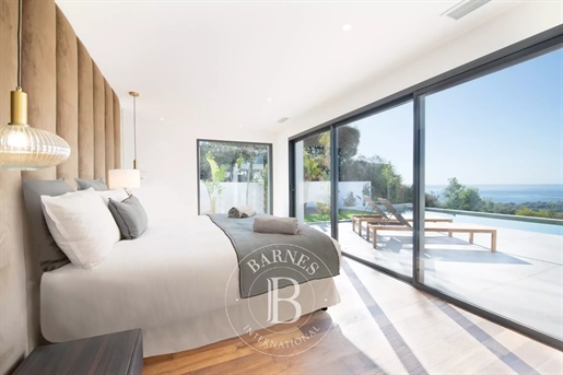 Les Issambres - New Contemporary Villa - Sea View - 4 Bedrooms