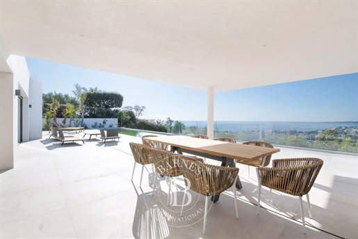 Les Issambres - New Contemporary Villa - Sea View - 4 Bedrooms