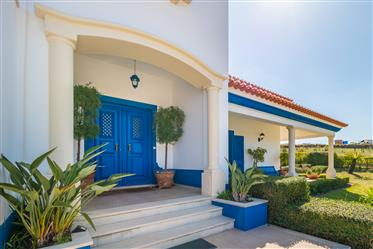 4 bedroom villa in traditional style