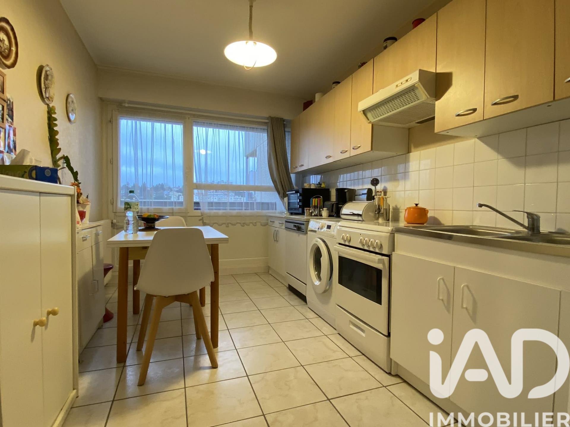 Appartement à vendre, 67m², Saint-Etienne