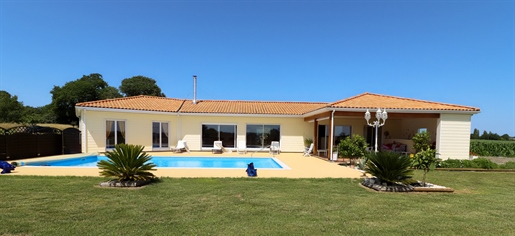 Superb Villa 220 m2, South Royan, 10 minutes from the beaches