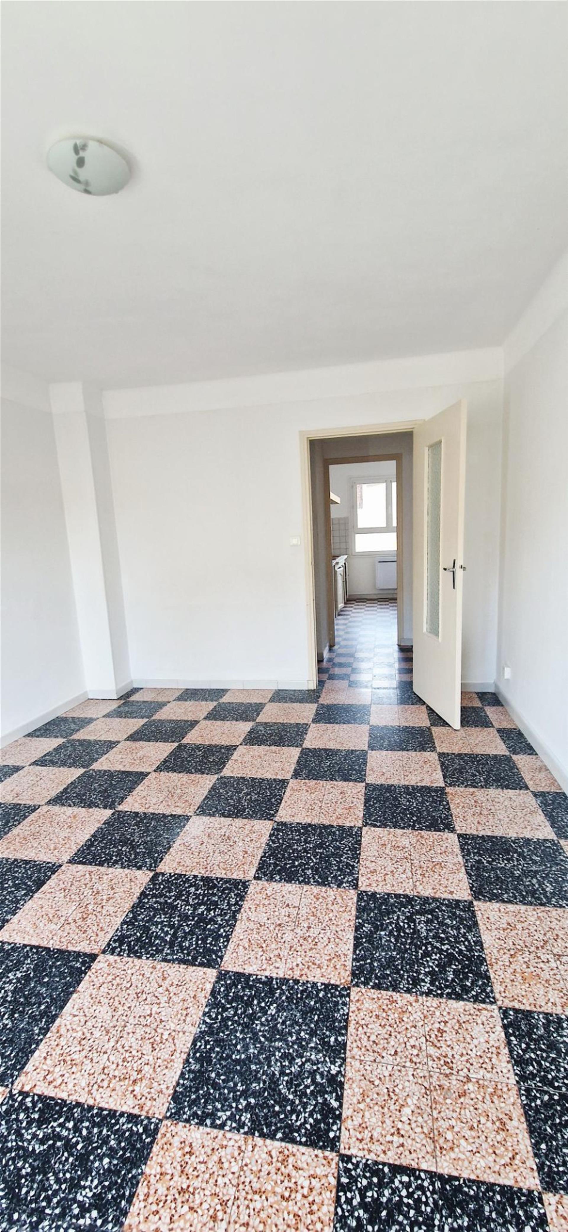 Appartement à vendre, 57m², Bollène