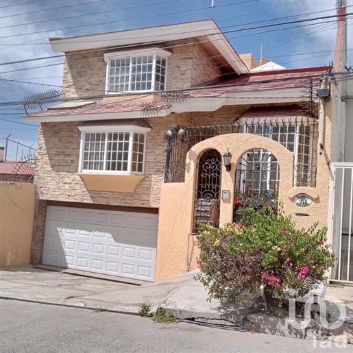 House For Sale In Providencia 4th. Sect.