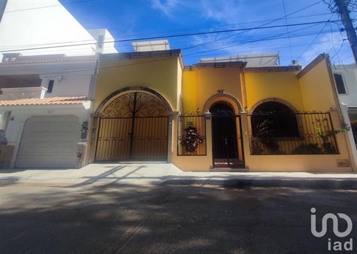 Casa En Venta Con Alberca Privada En Mazatlán
