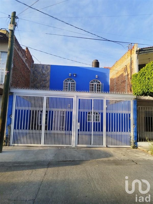 Casa En Venta En Guadalajara