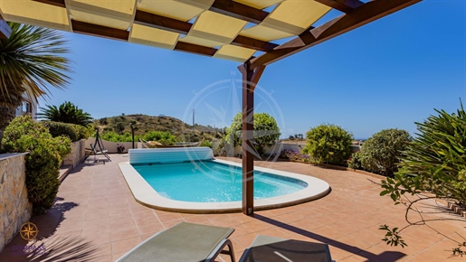 Tavira countryside 4 bedroom villa with pool and magnificent views