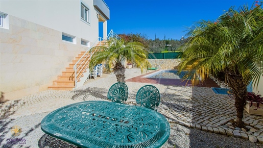 Tavira 3 + 1 bedroom detached villa with private pool & sea views