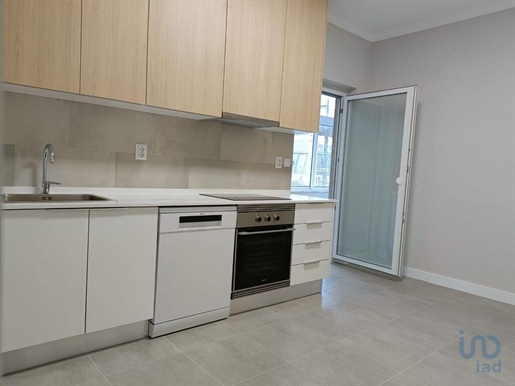 Appartement met 3 Kamers in Lisboa met 105,00 m²