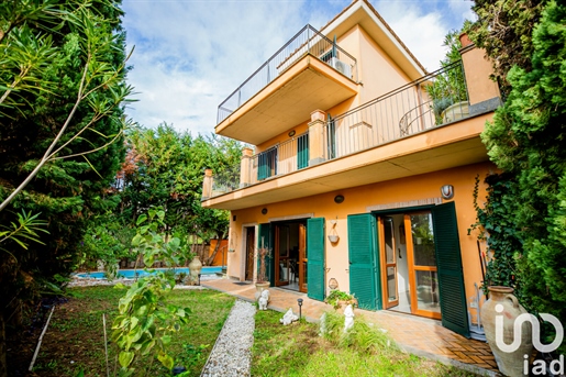Einfamilienhaus / Villa zum Kaufen 121 m² - 3 Schlafzimmer - Castelnuovo di Porto