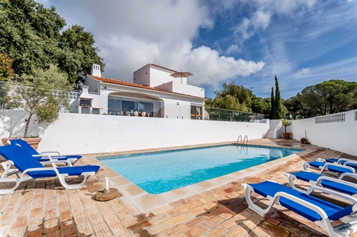 Detached house 3 Bedrooms - Swimming pool - plot 913 m2 - Val