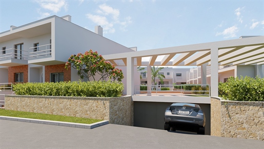 Excellent 2 bedroom semi-detached house in Mosqueira- Albufeira