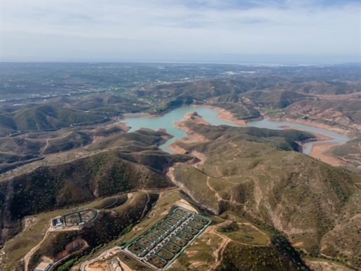 Land van 174 hectare met uitzicht op de Arade-dam - S