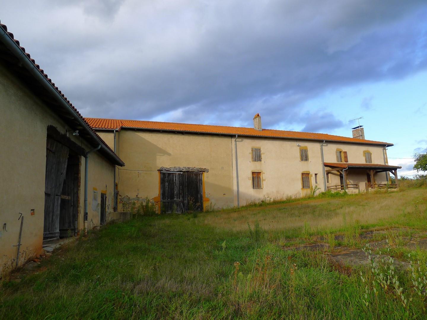 Very good potential for this farmhouse to renovate with breathtaking views
