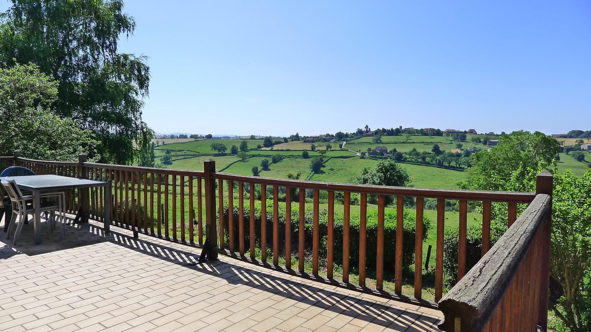 Beautiful country house full of charm