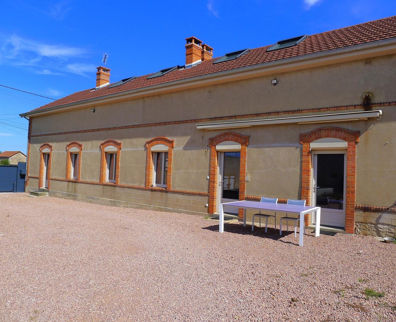 Old house renovated with modernity